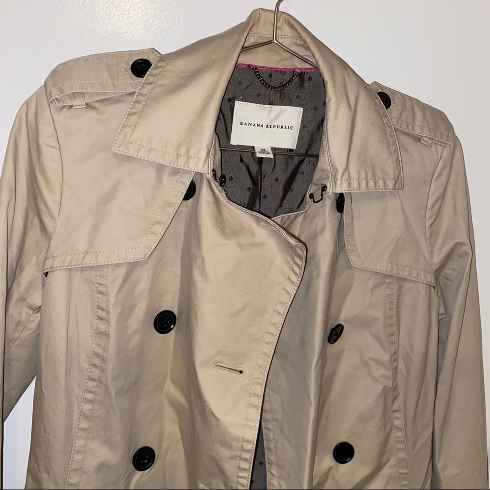 Banana Republic Classic trench coat